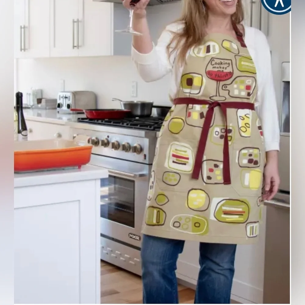 NWT Blue Q apron. “Cooking makes me so thirsty” featuring wine glasses.